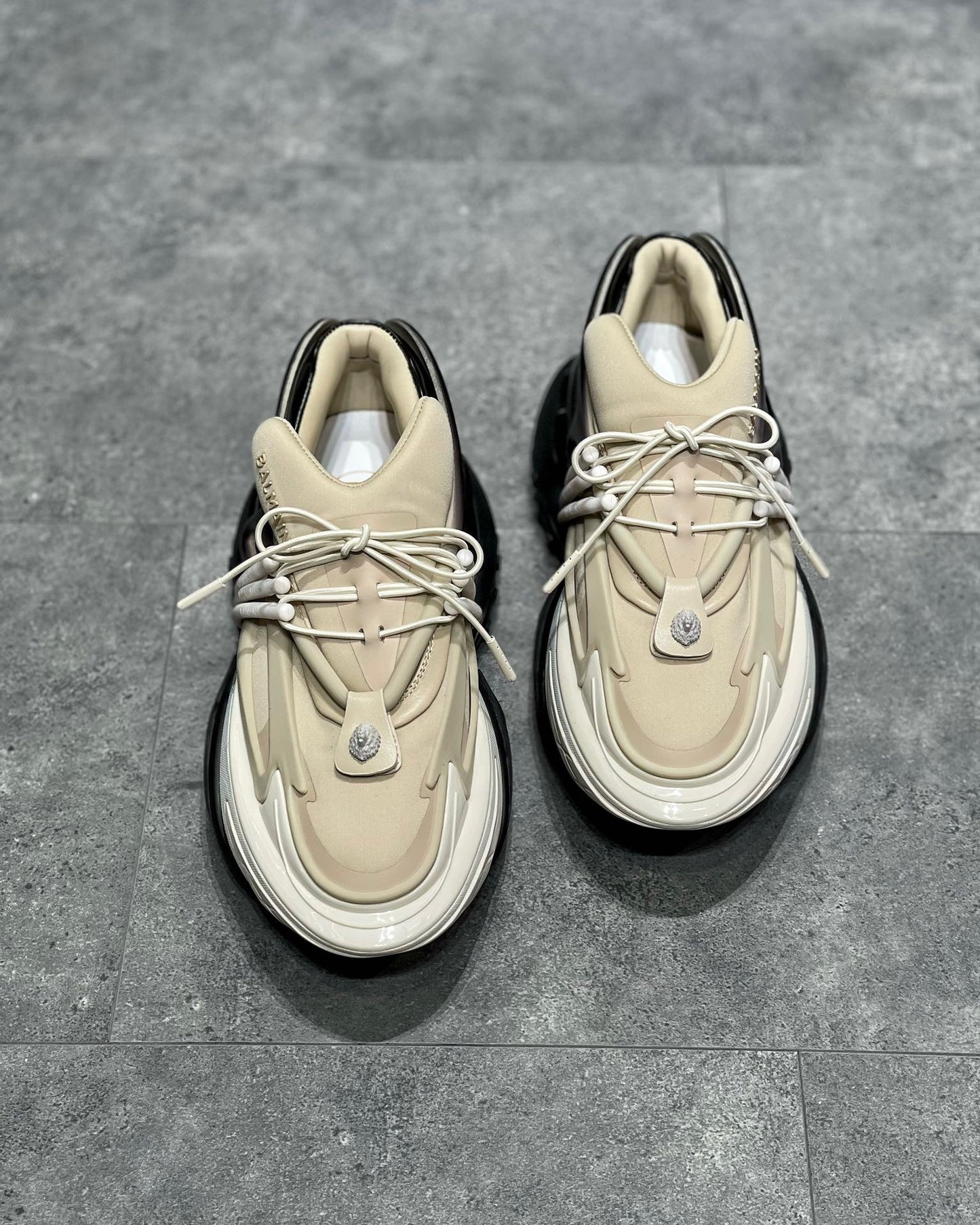 BALM UNICORN LOW-TOP SNEAKERS