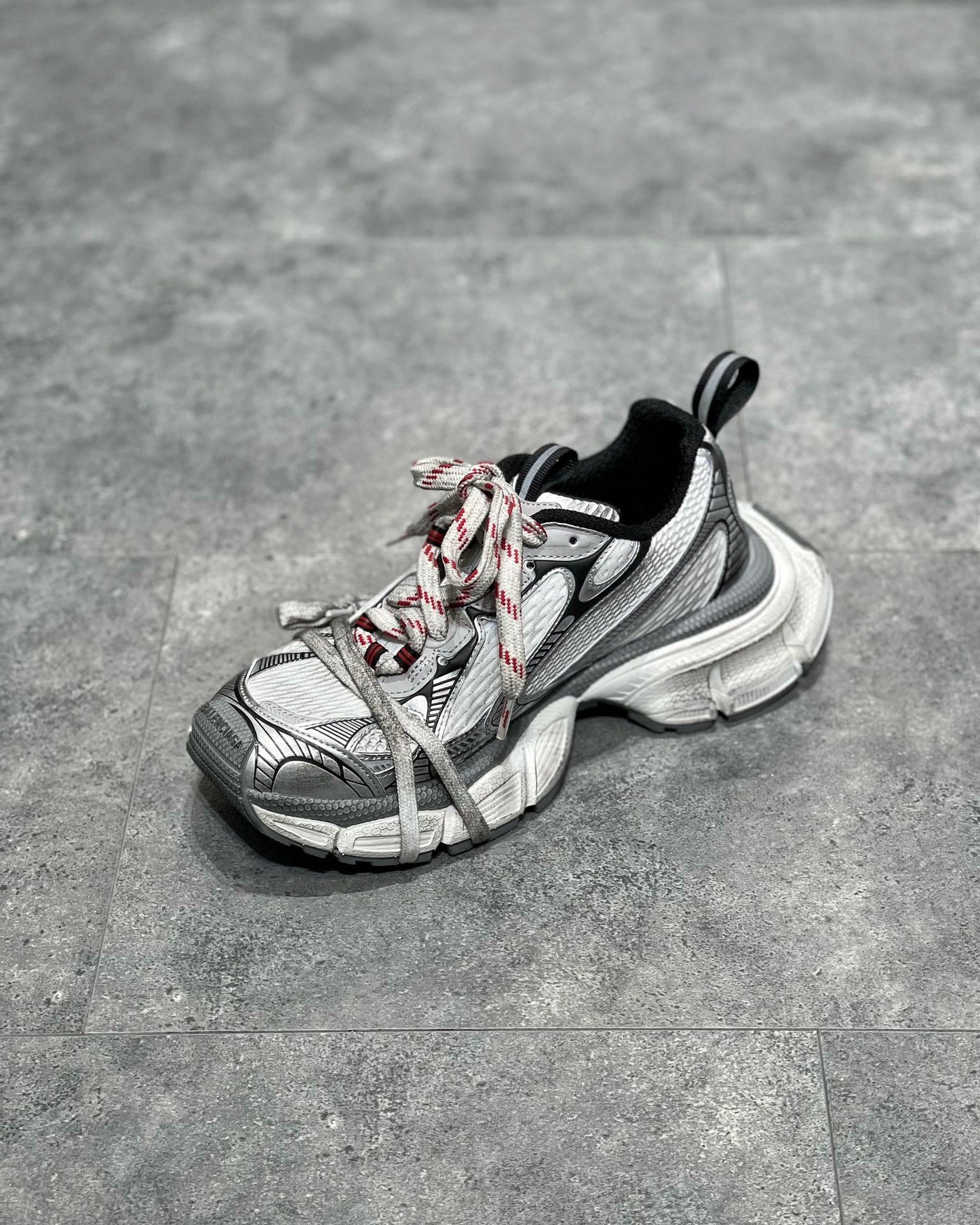 BAL 3XL TRAINERS