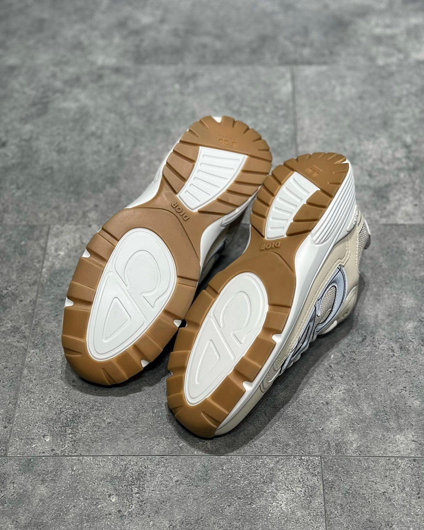 CD B30 SNEAKER