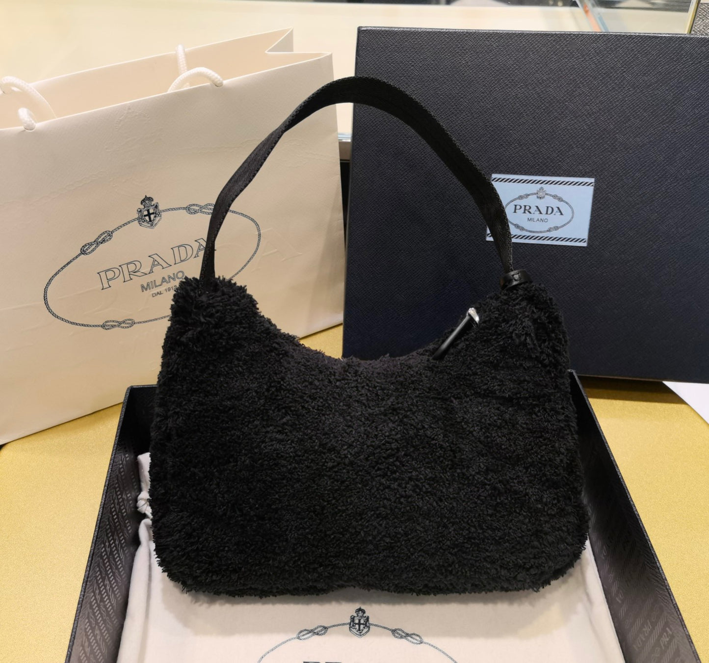 PD RE-EDITION 2000 TERRY SHOULDER BAG