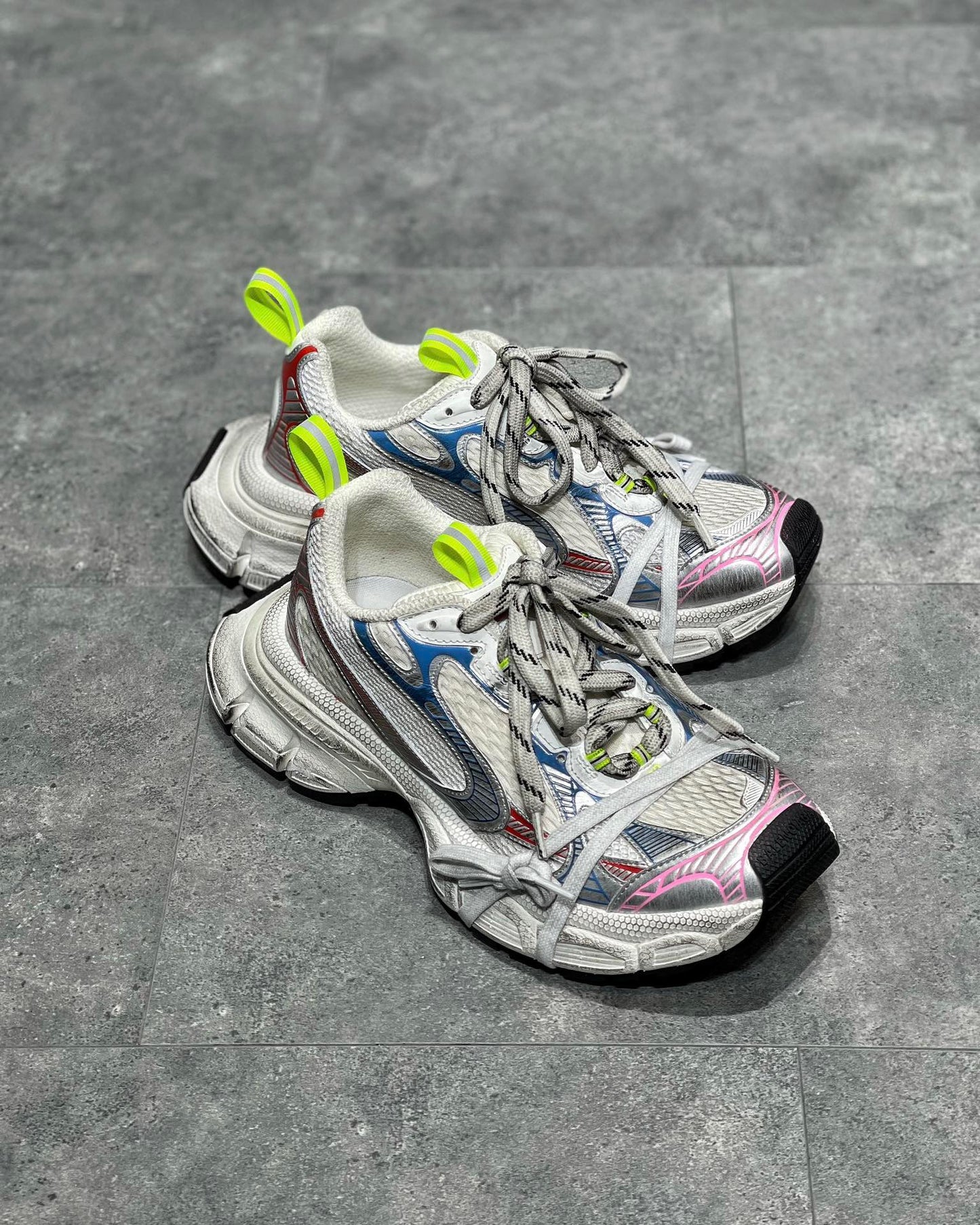 BAL 3XL TRAINERS