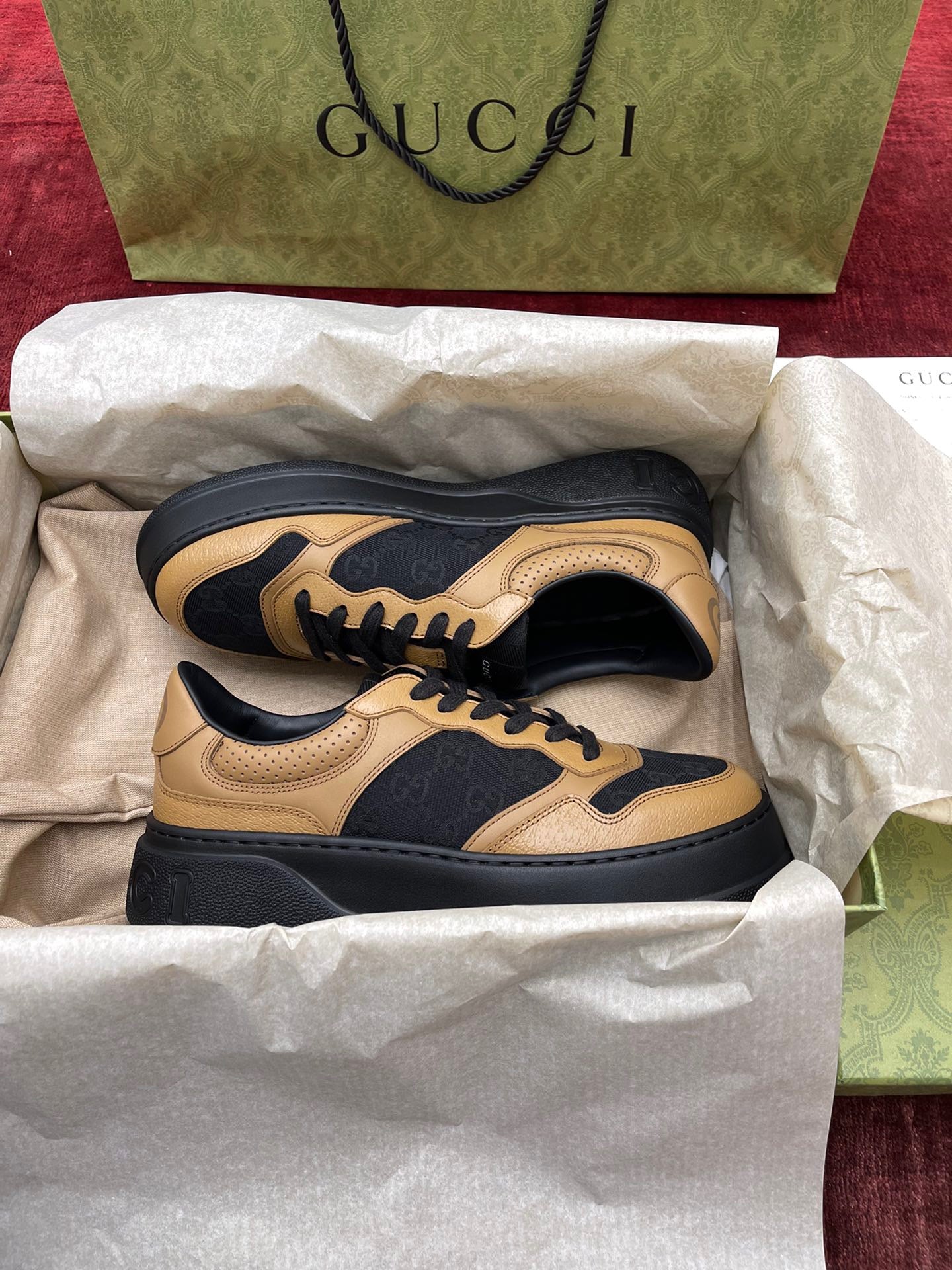 GG SUPREME TRAINERS