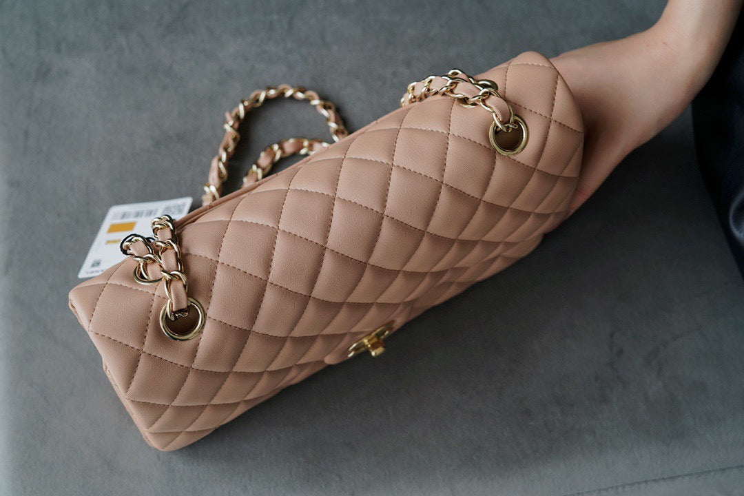 CC CLASSIC FLAP BAG