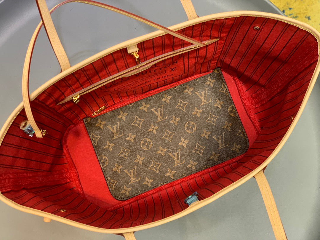 LOU NEVERFULL MM