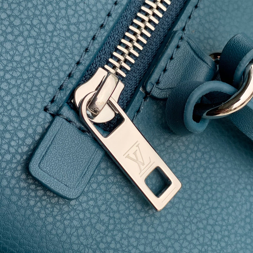 LOU AEROGRAM IPAD POUCH