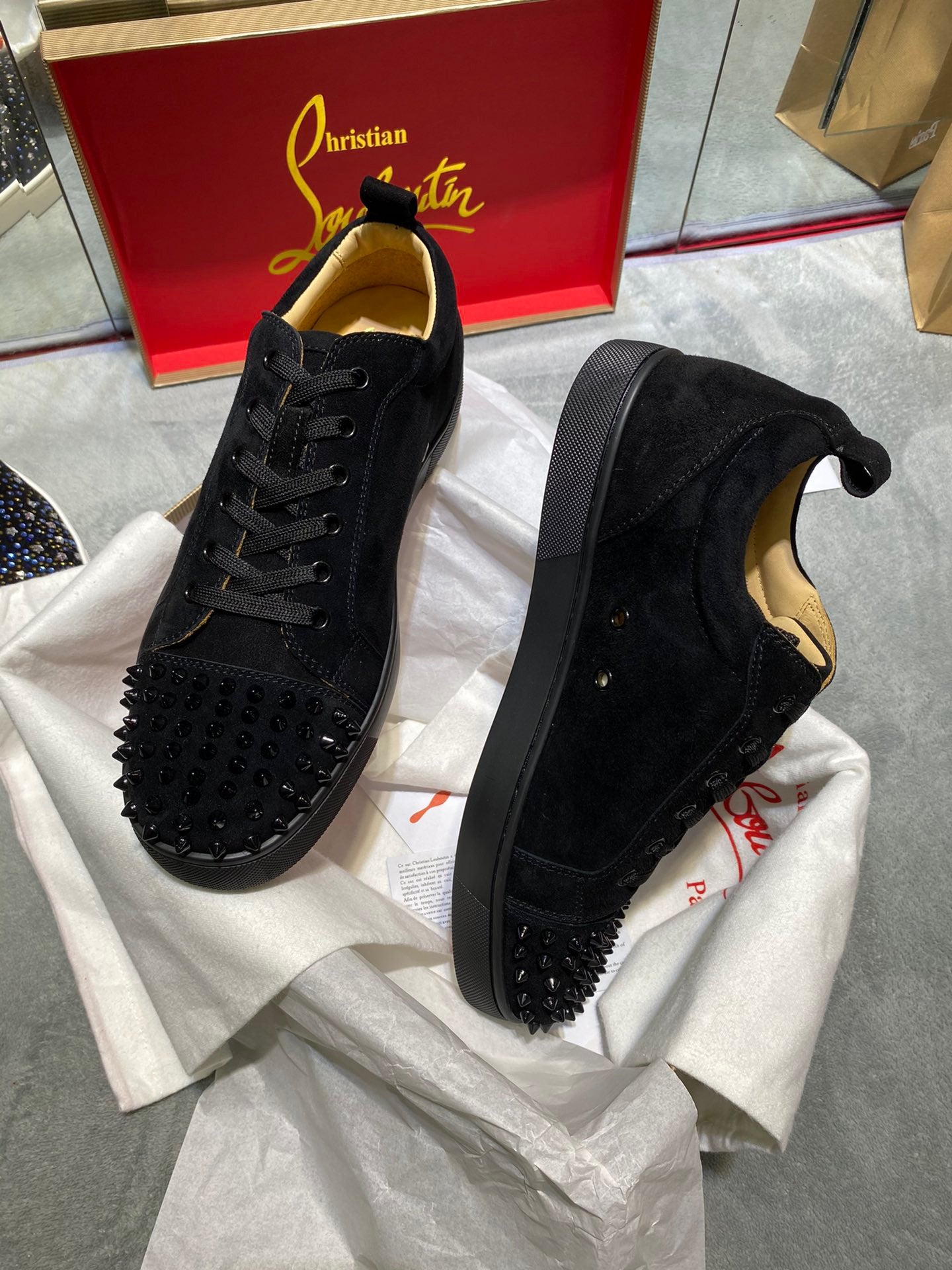 CL SPIKES SNEAKERS