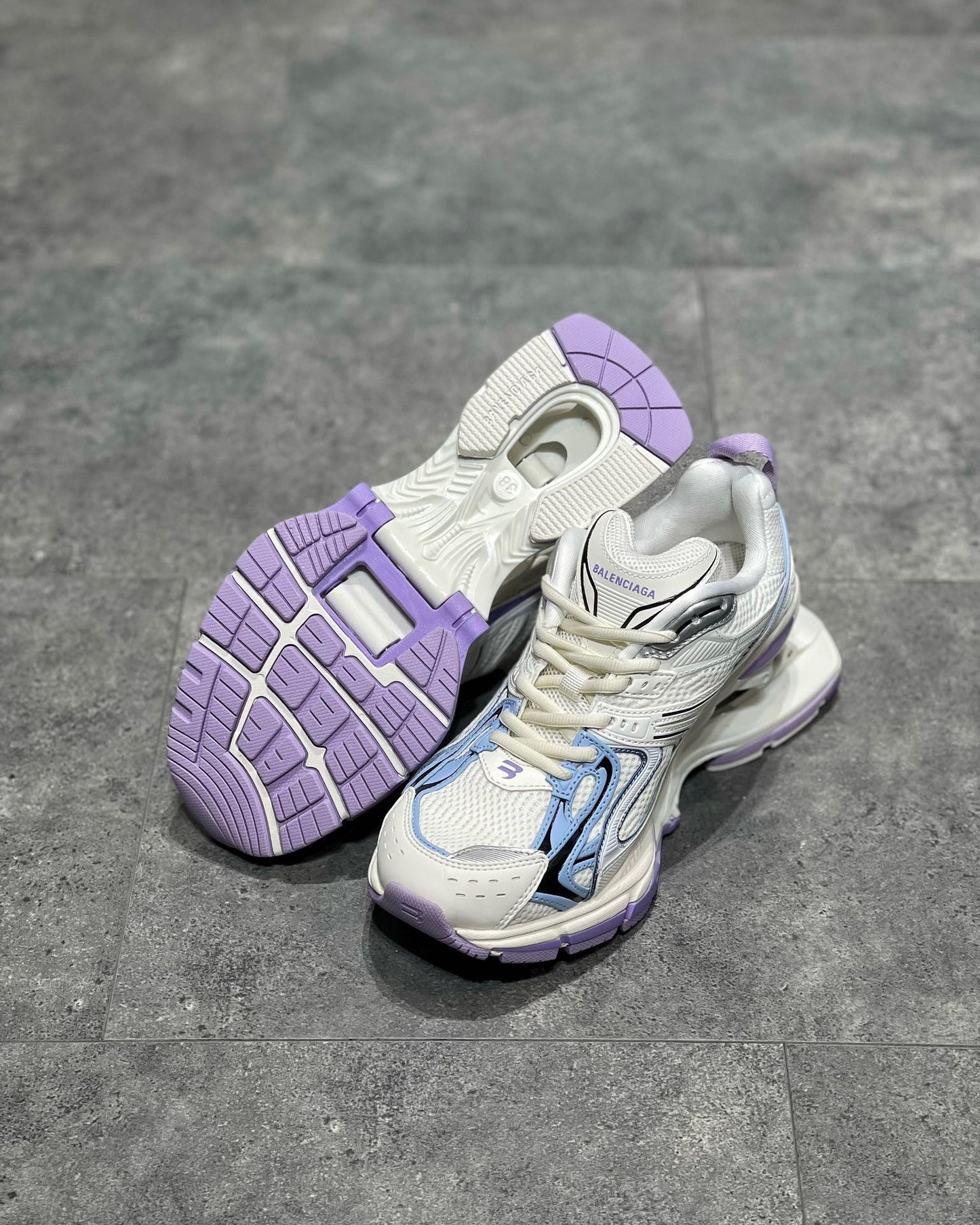 BAL X-PANDER TRAINERS