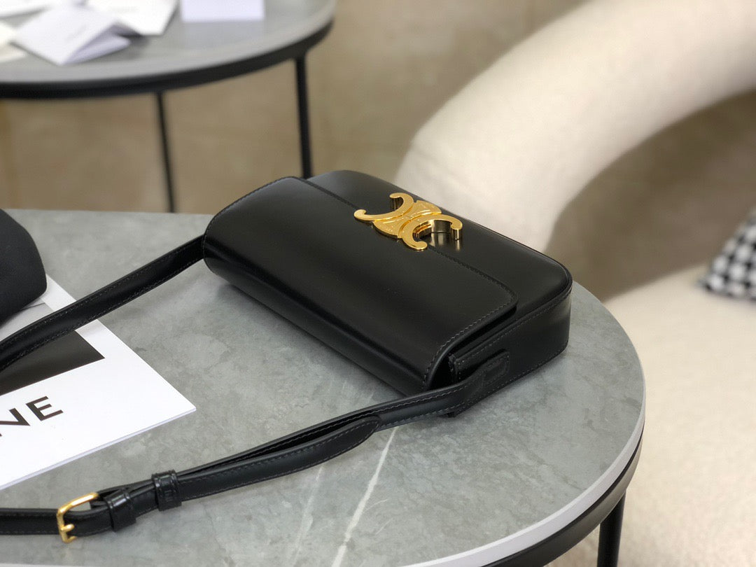 CEL TRIOMPHE SHOULDER BAG