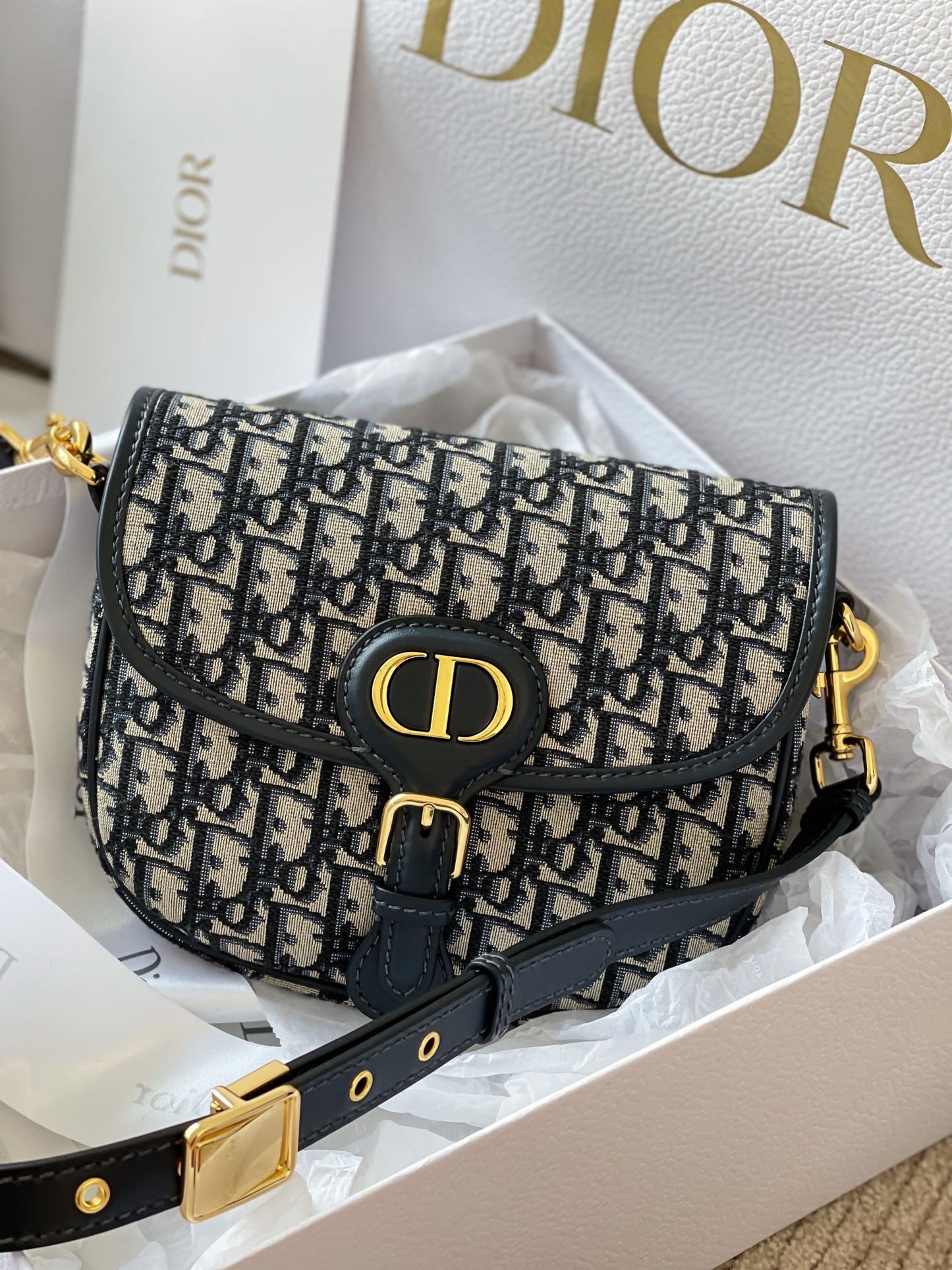 CD MEDIUM BOBBY BAG