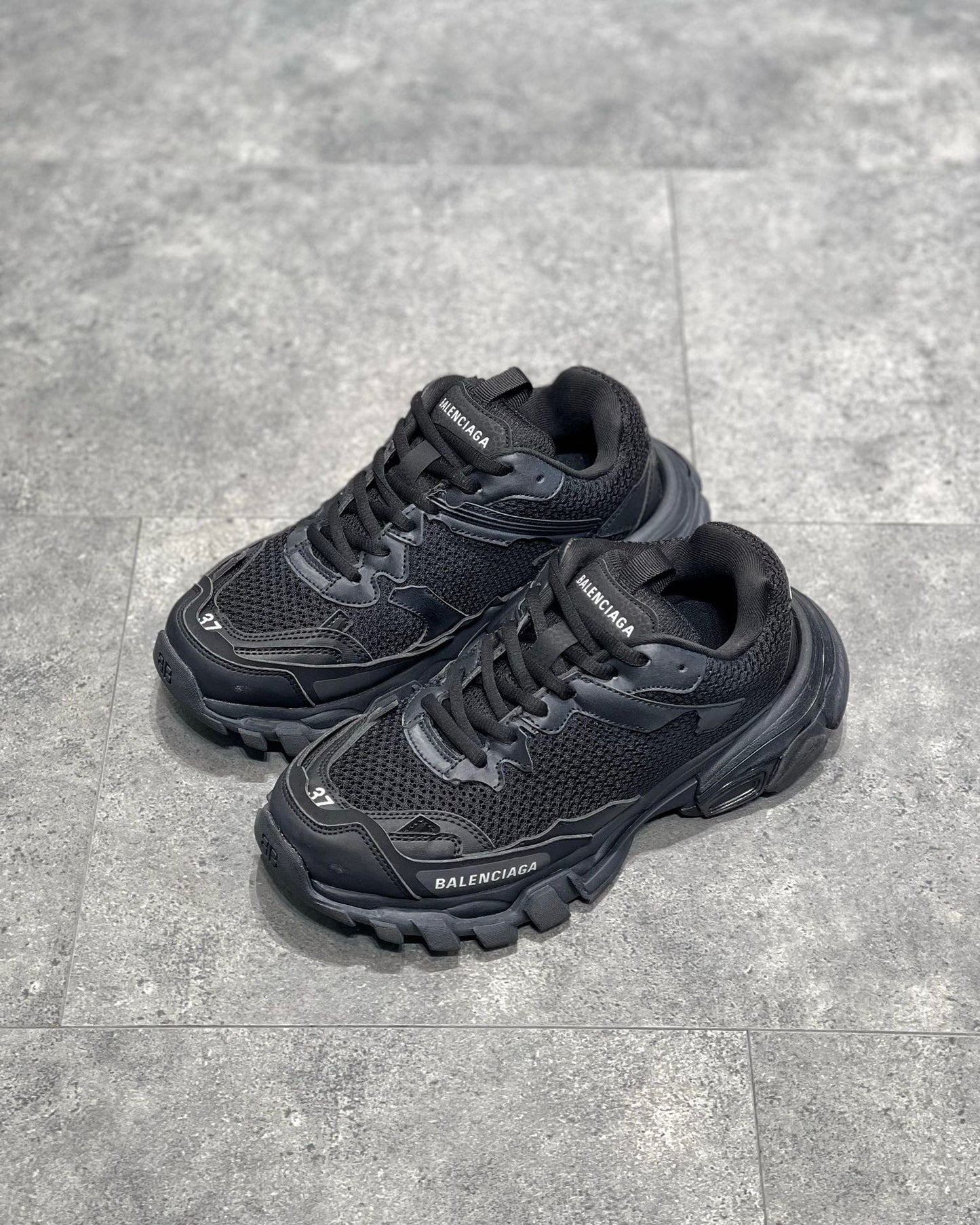 BAL TRACK 3 SNEAKERS