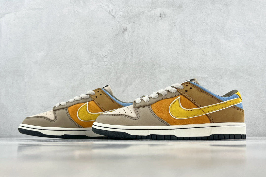 DUNK LOW x OTOMO KATUSHIRO