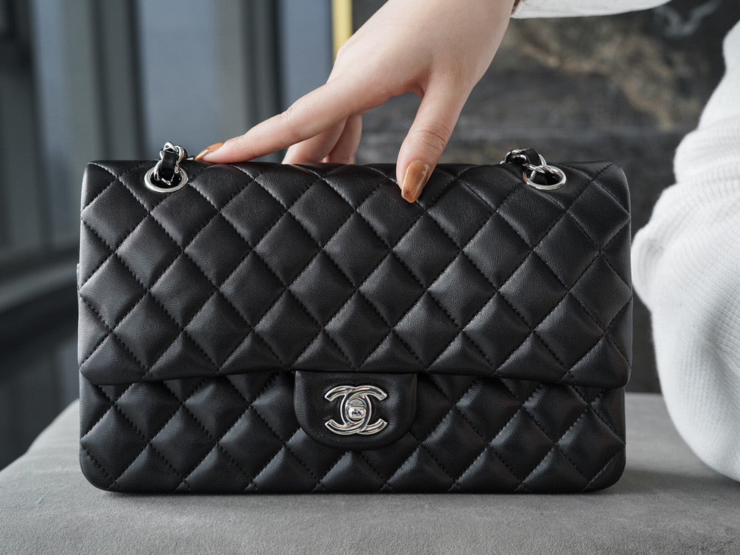 CC CLASSIC FLAP BAG