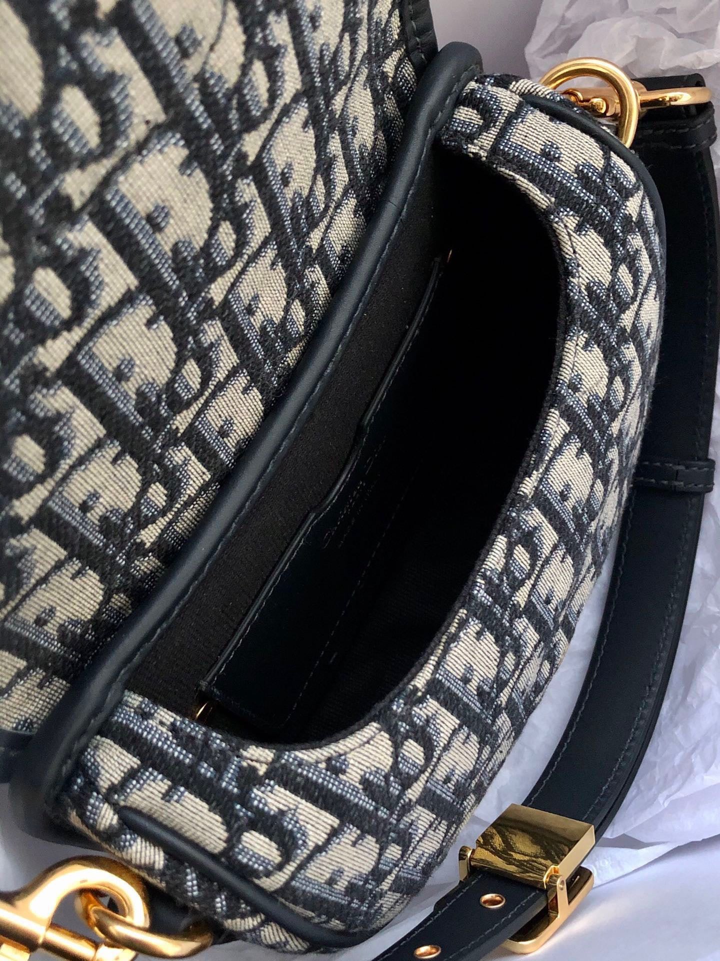 CD SMALL BOBBY BAG