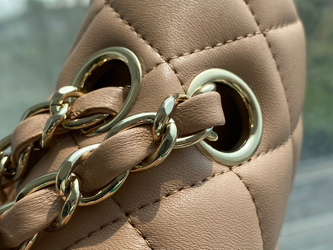 CC CLASSIC FLAP BAG