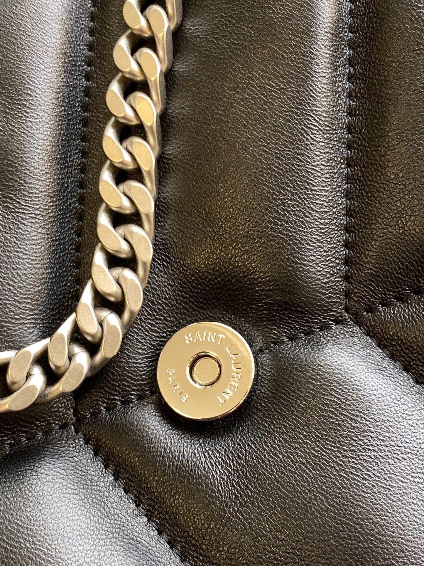 SL MEDIUM BAG IN QUILTED LAMBSKIN