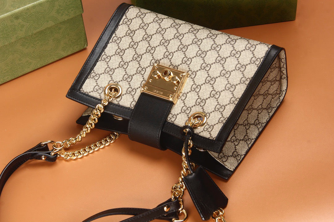 GG PADLOCK SMALL SHOULDER BAG