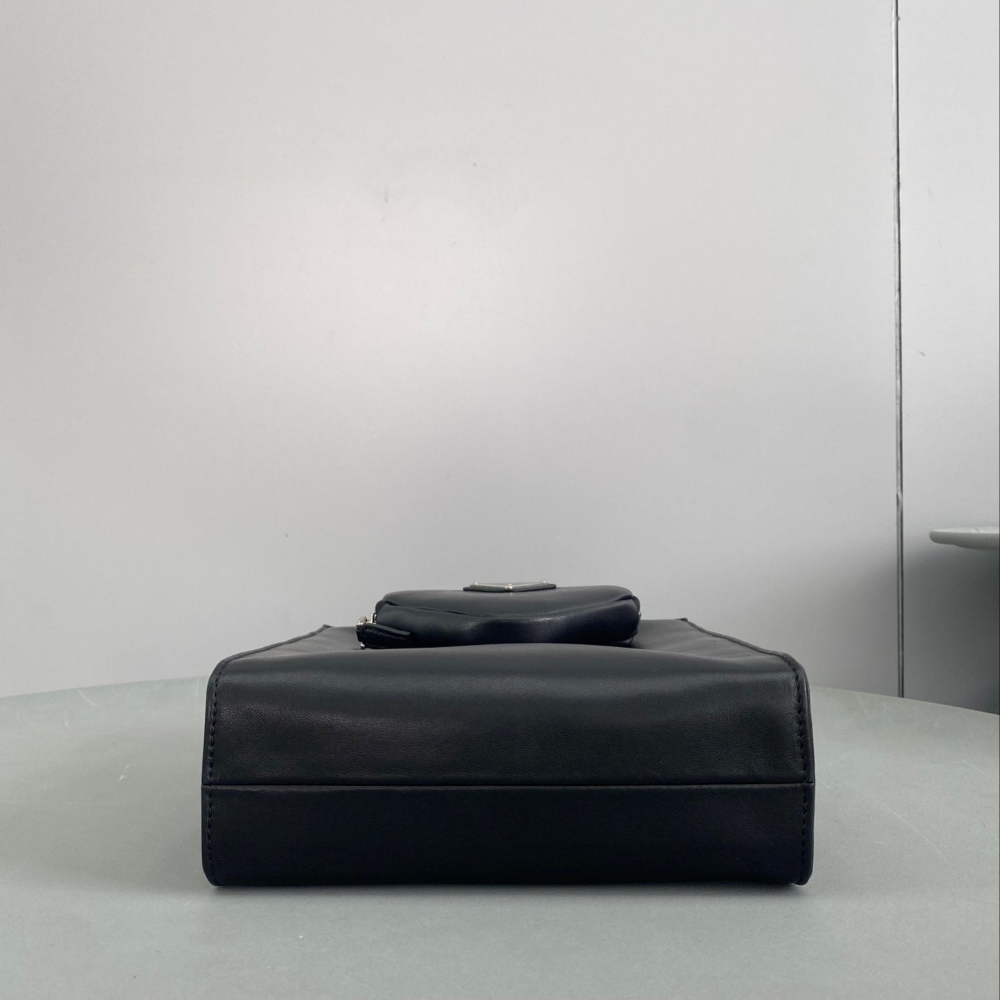 PD NAPPA LEATHER TOTE BAG