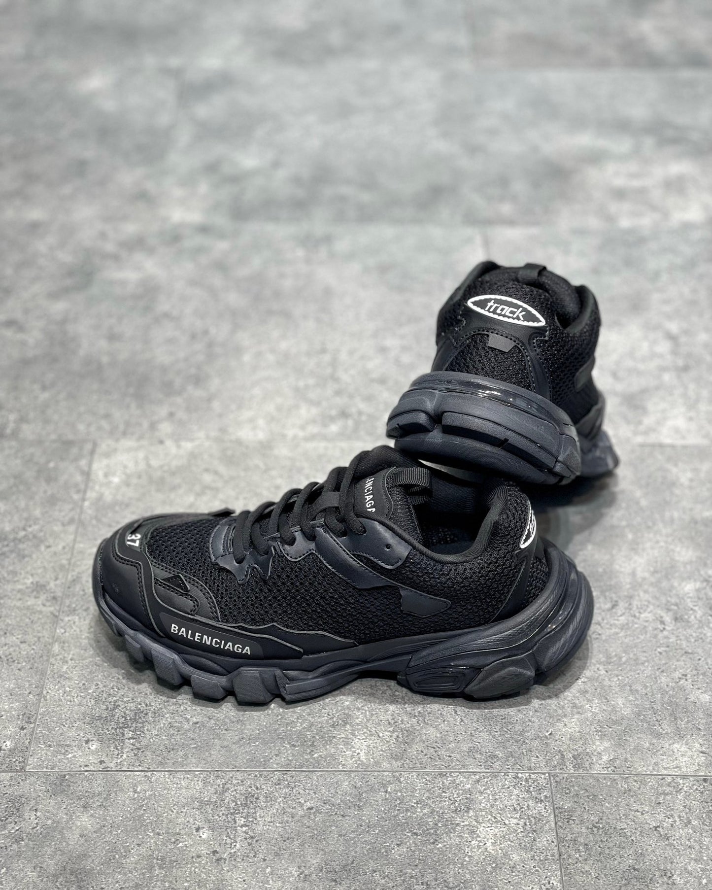 BAL TRACK 3 SNEAKERS