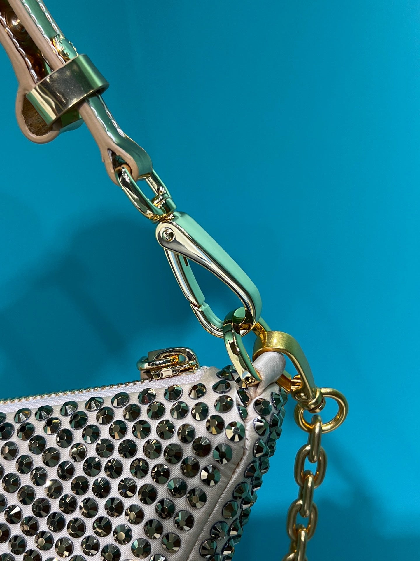 PD TRIANGLE BAG