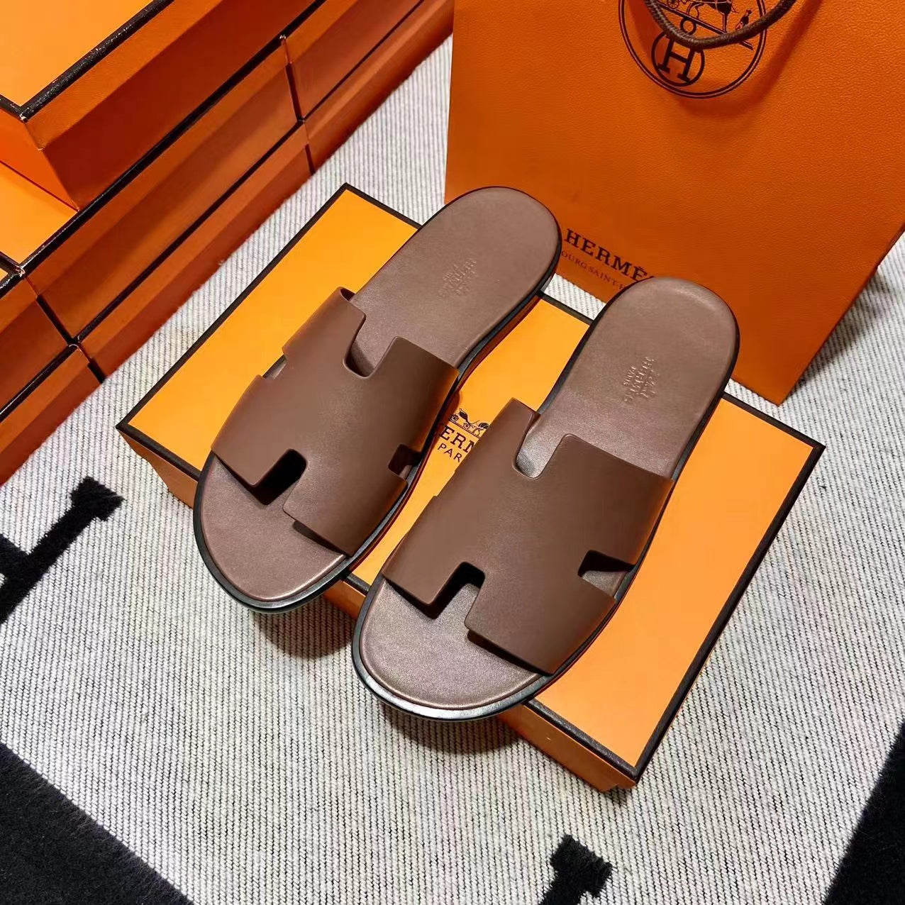 HERM IZMIR SANDALS