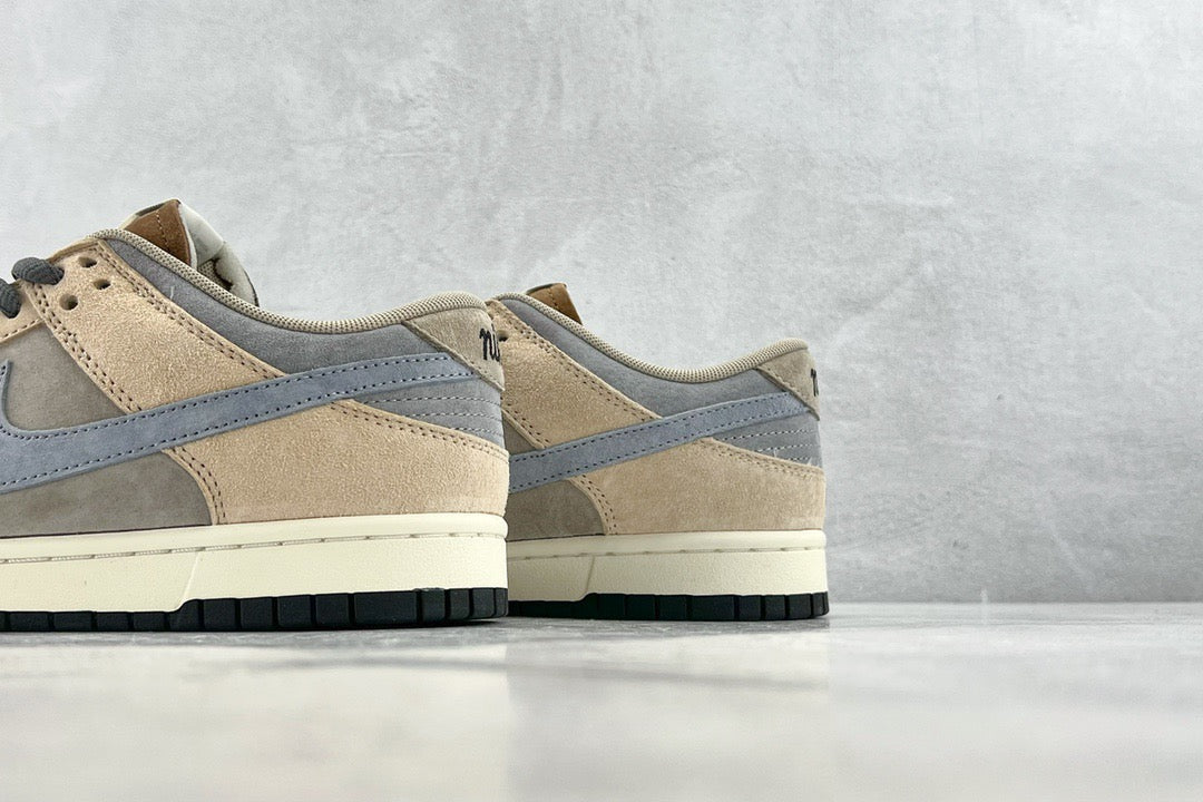 DUNK LOW x OTOMO KATUSHIRO