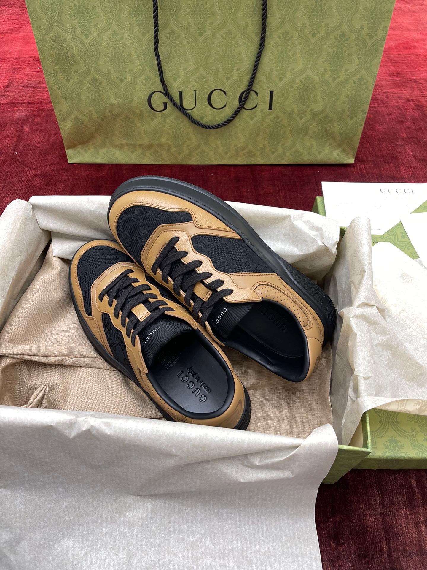 GG SUPREME TRAINERS