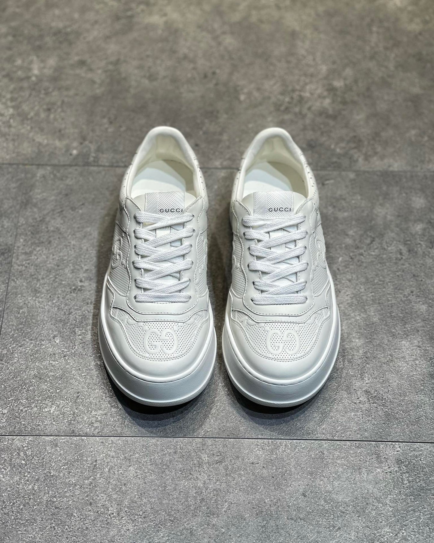 GG EMBOSSED SNEAKER