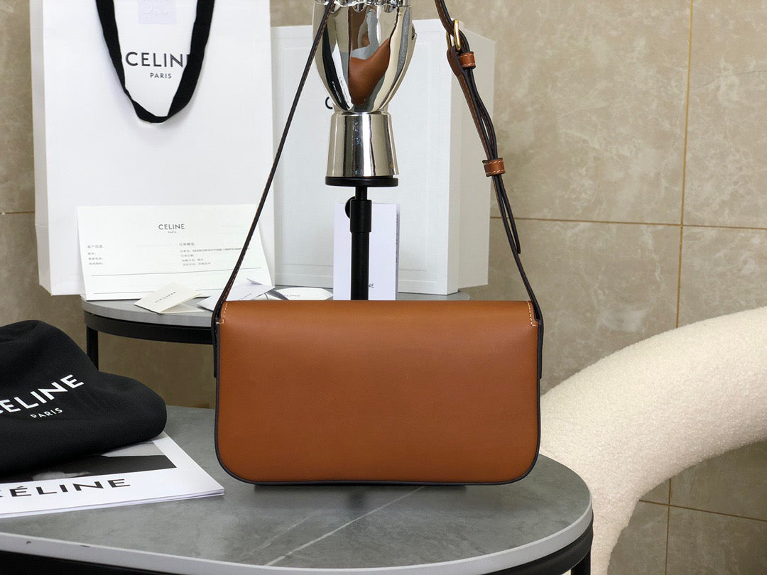 CEL TRIOMPHE SHOULDER BAG