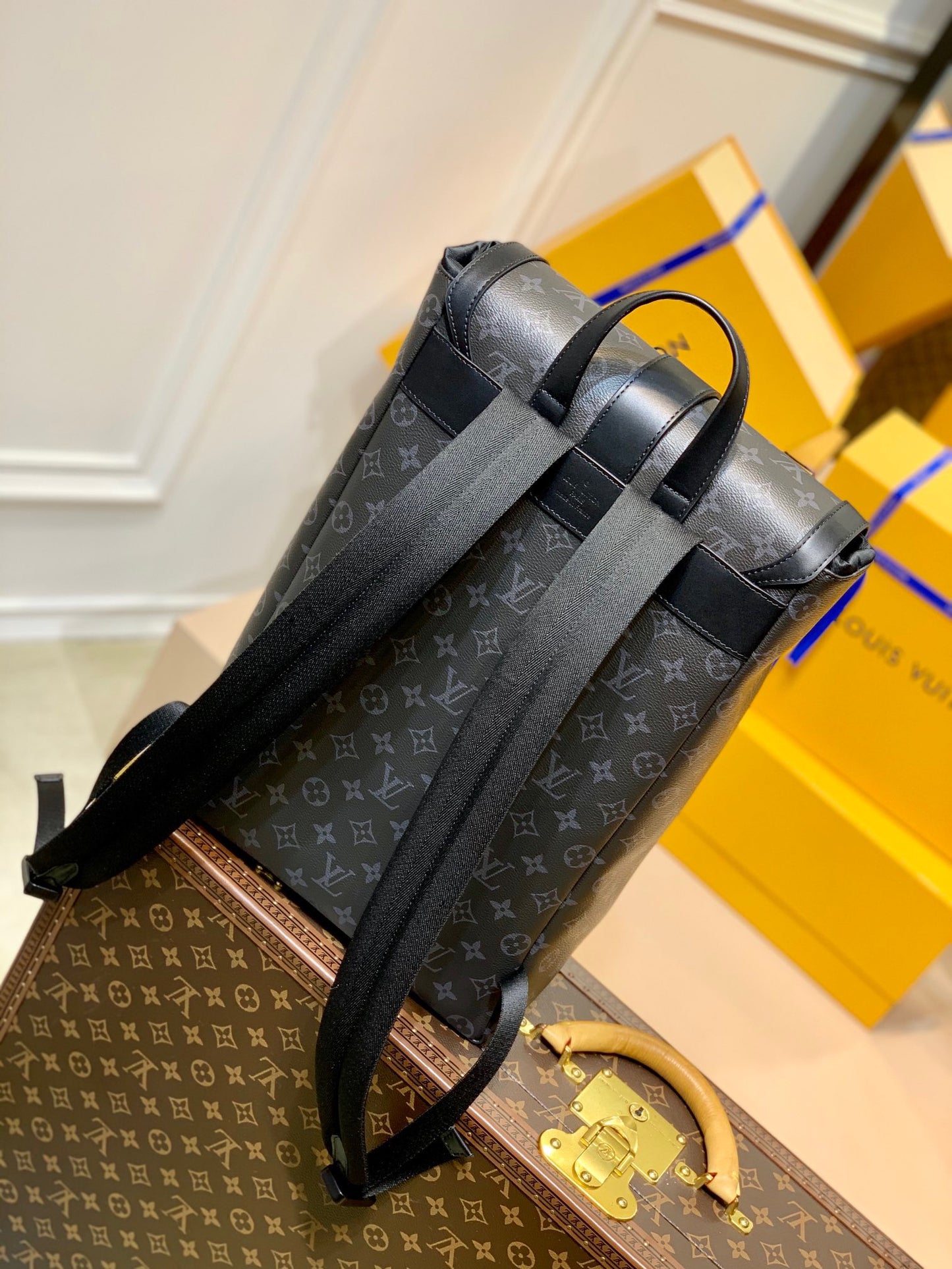 LOU SAUMUR BACKPACK