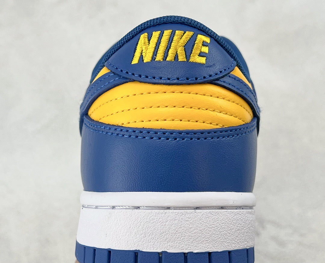 DUNK LOW RETRO UCLA