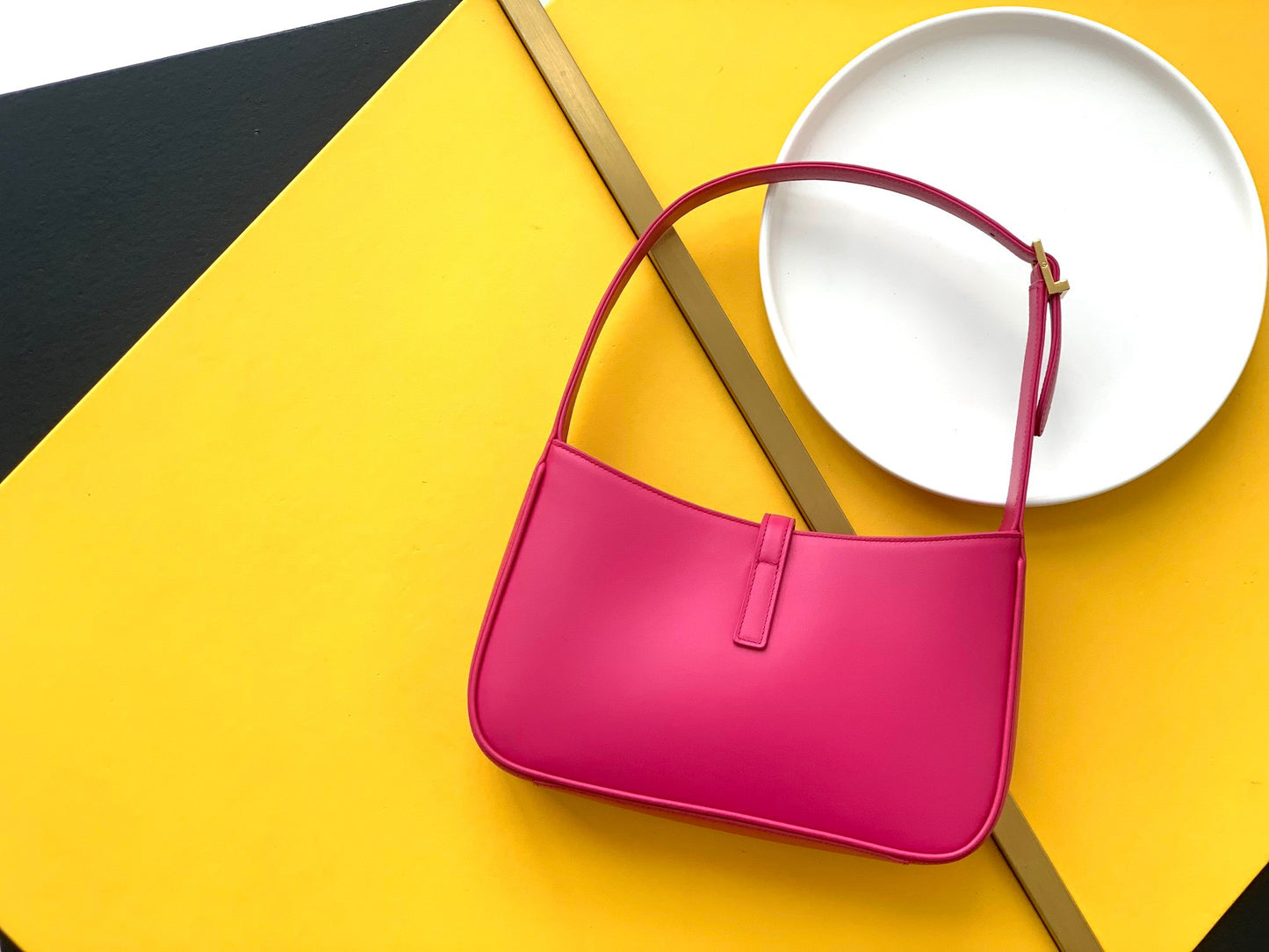 SL LE 5 A 7 HOBO BAG