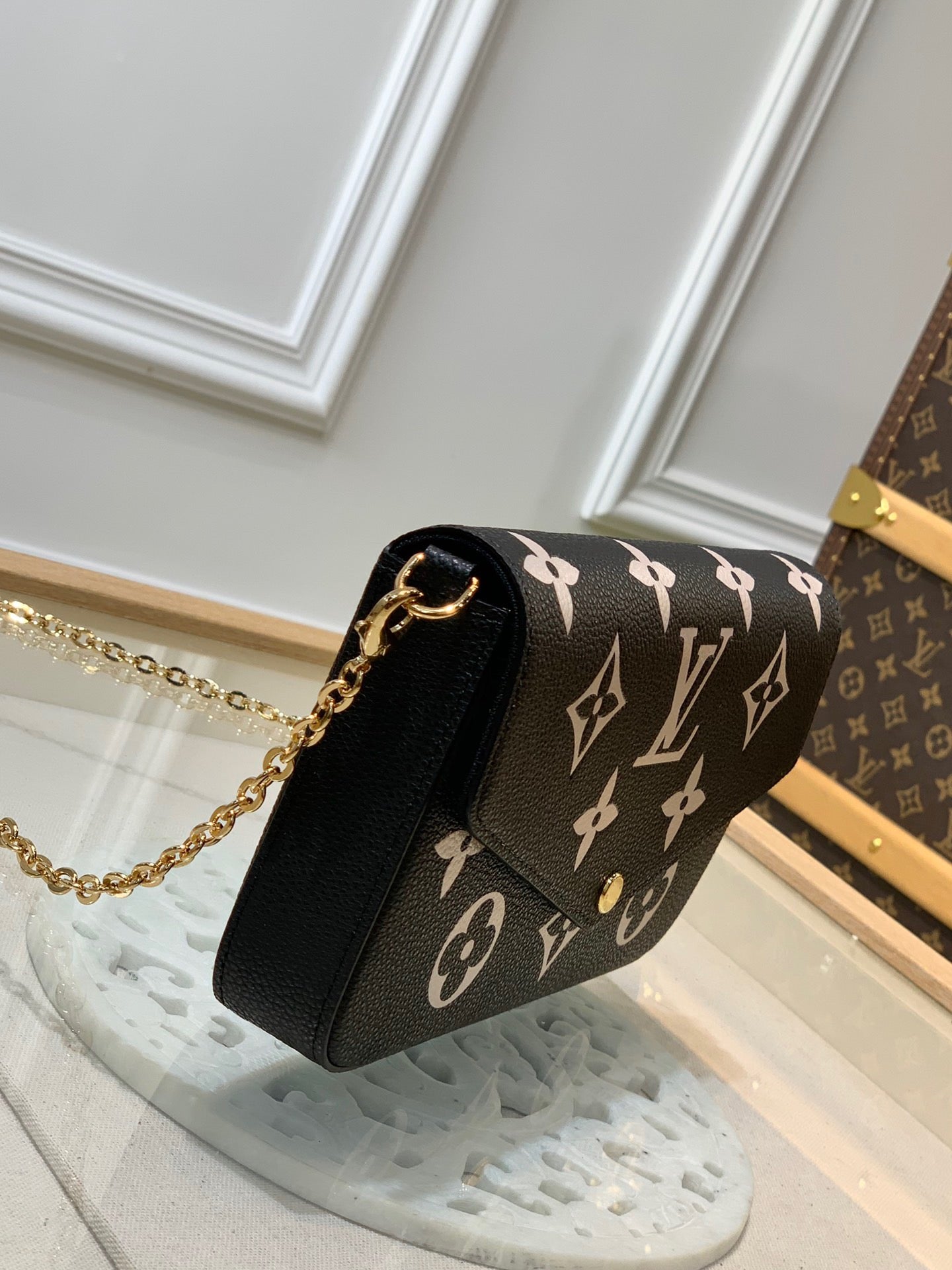 LOU POCHETTE FÉLICIE