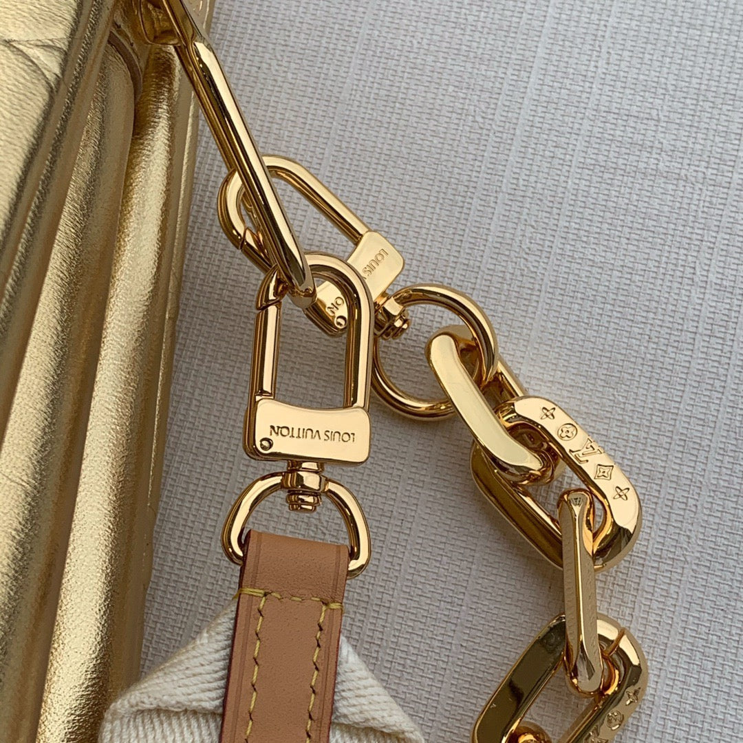 LOU COUSSIN PM BAG