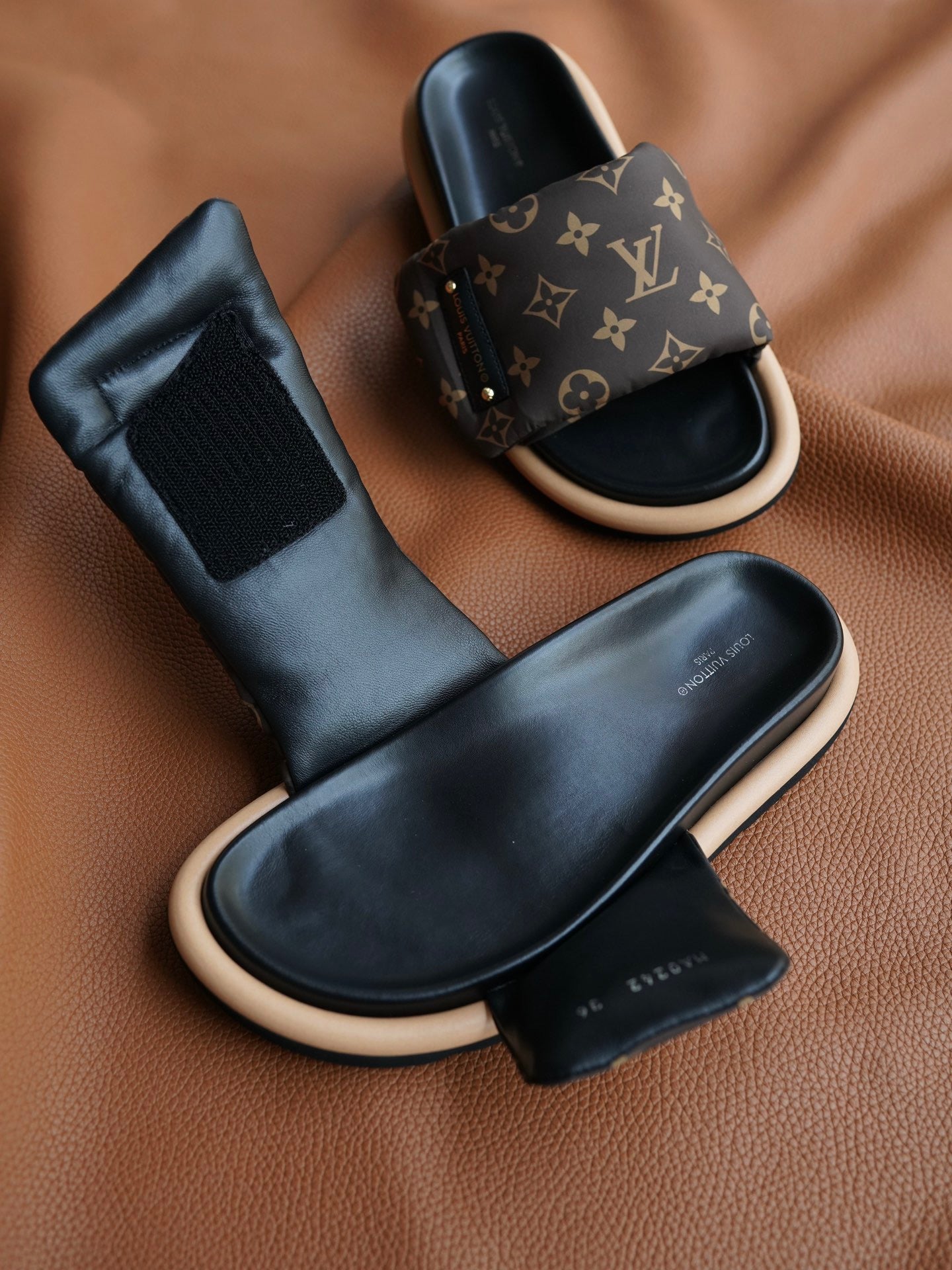 LOU PILLOW MULES