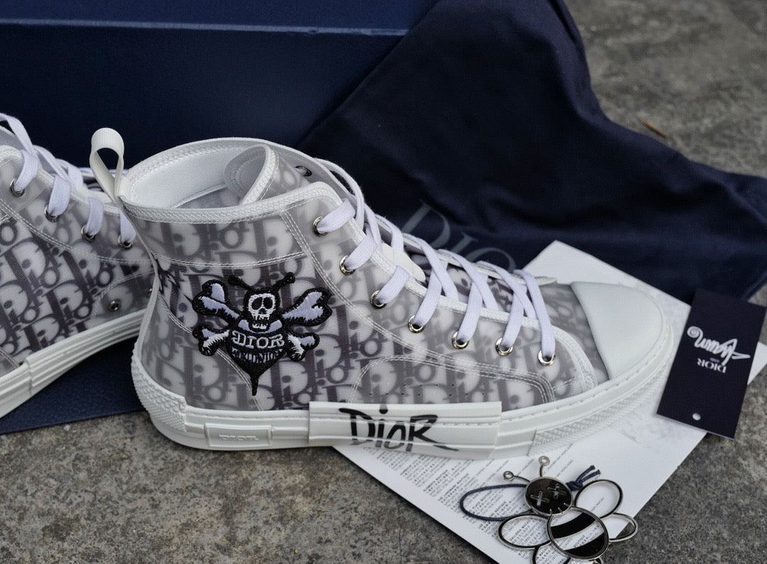 CD B23 SNEAKERS