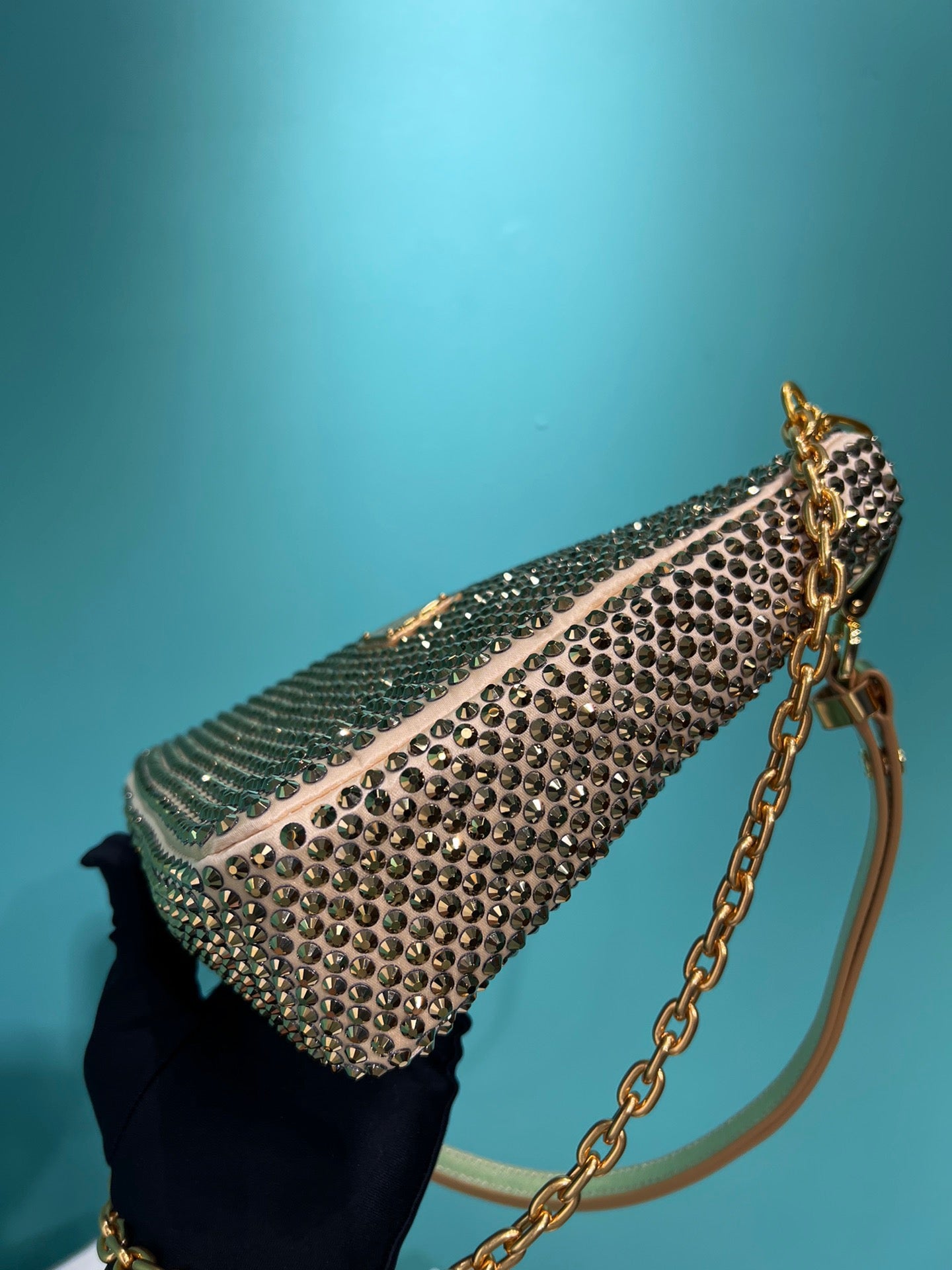 PD TRIANGLE BAG