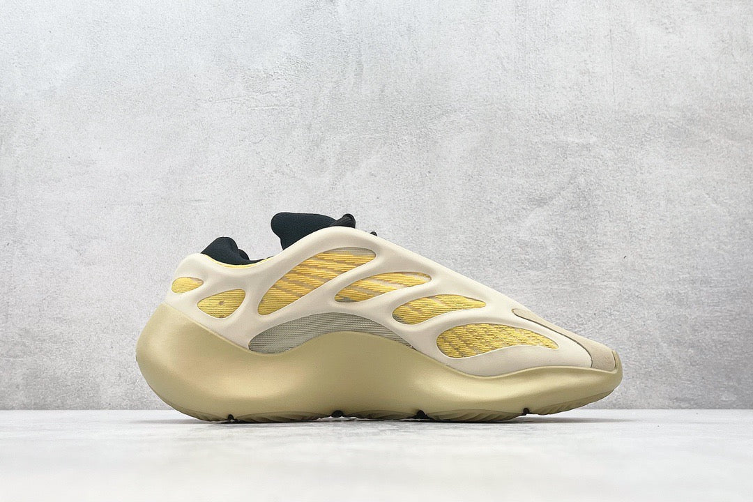 YEEZY 700 V3 SAFFLOWER