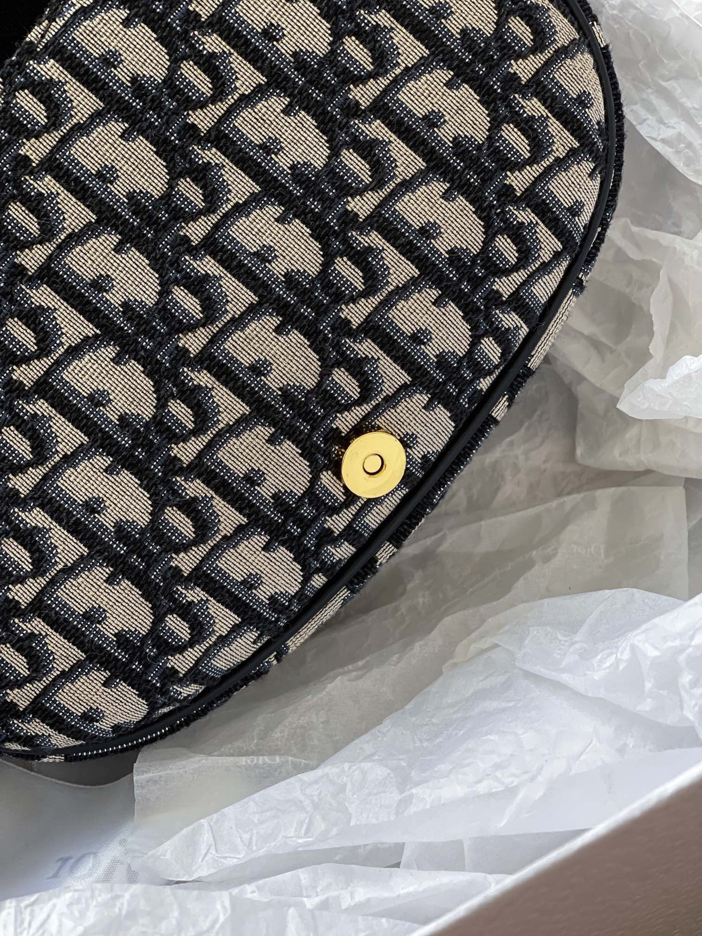 CD MEDIUM BOBBY BAG