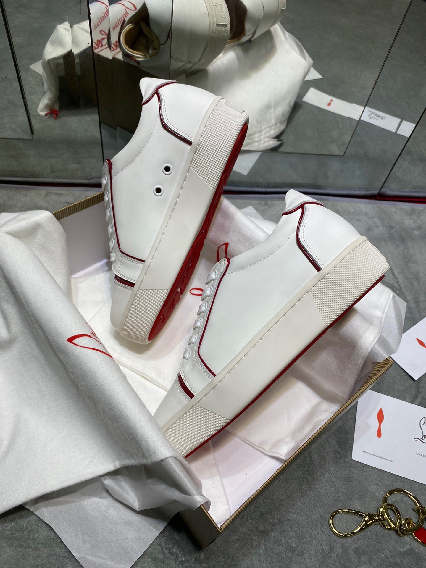 CL SNEAKERS
