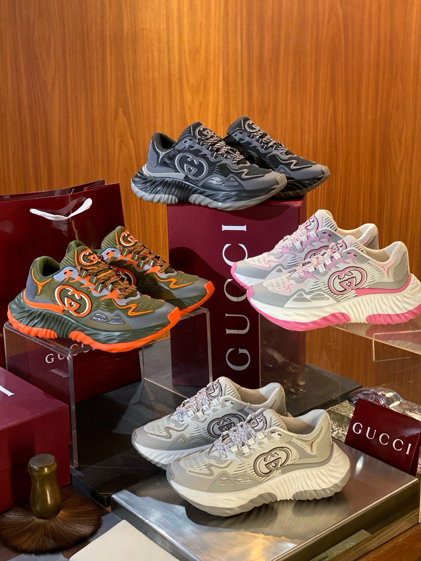 GG RIPPLE SNEAKERS