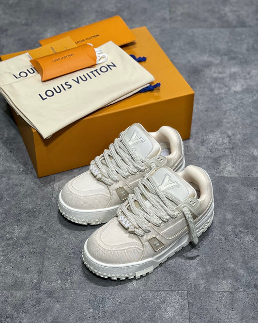 LOU TRAINERS