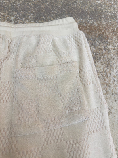 LOU SHORTS