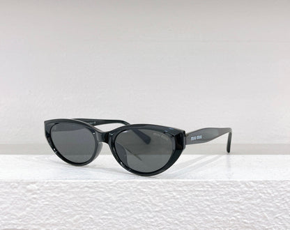 MIU M SUNGLASSES