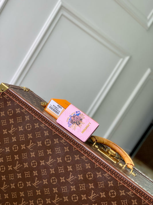 LOU PASSPORT COVER