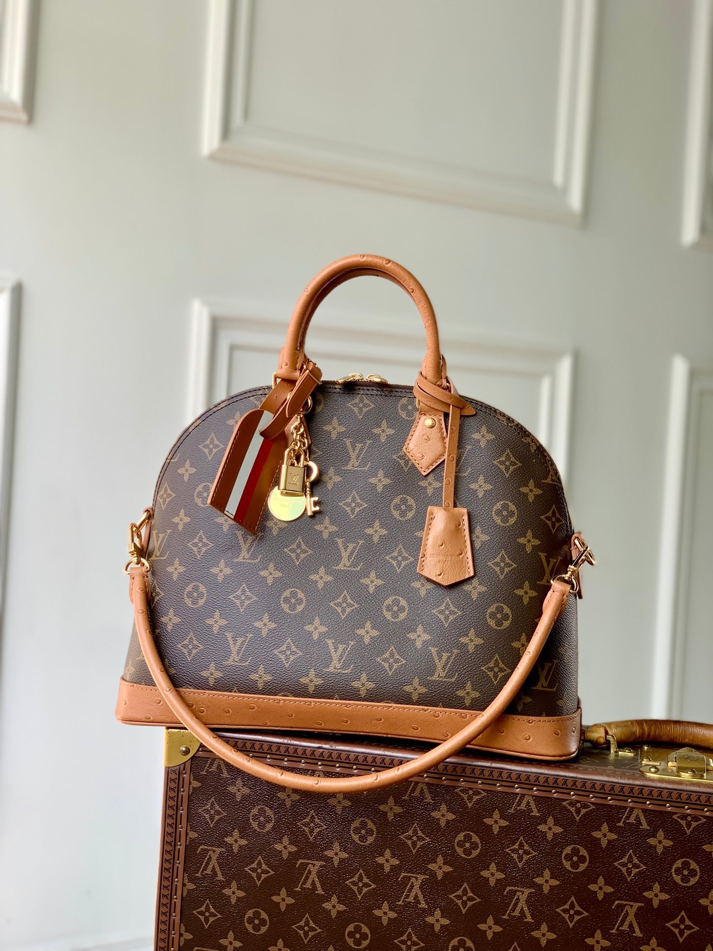 LOU ALMA SOFT MM BAG