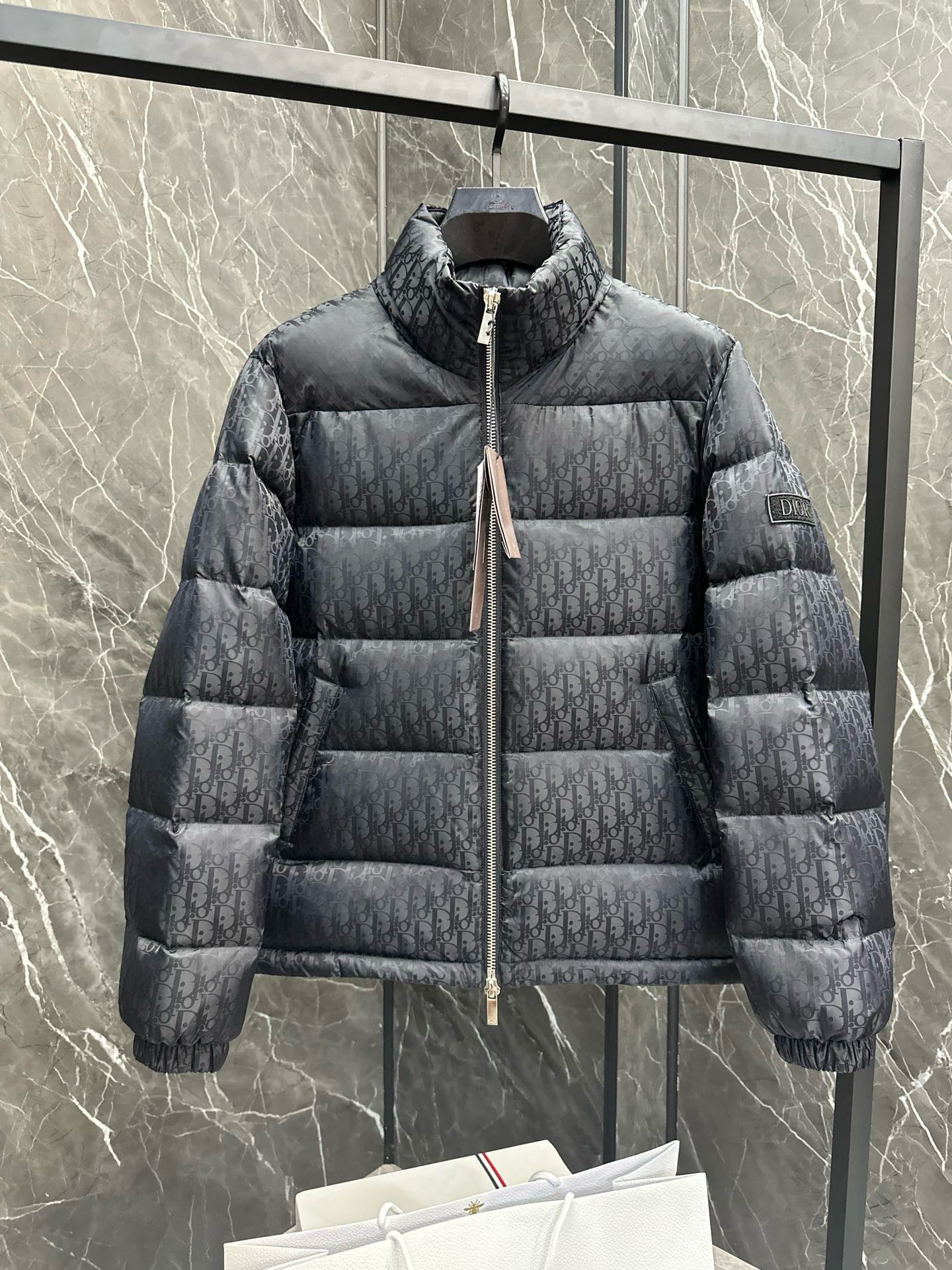 CD OBLIQUE JACKET