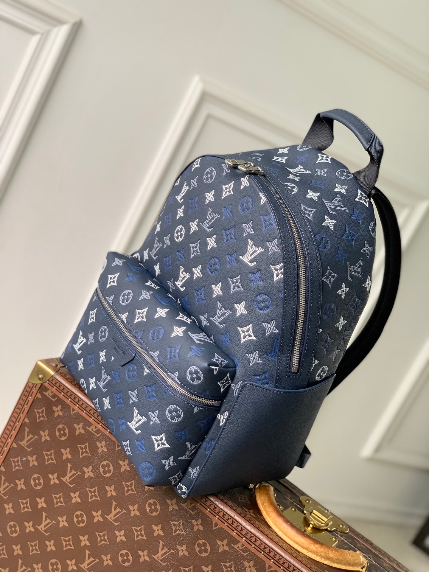 LOU DISCOVERY BACKPACK