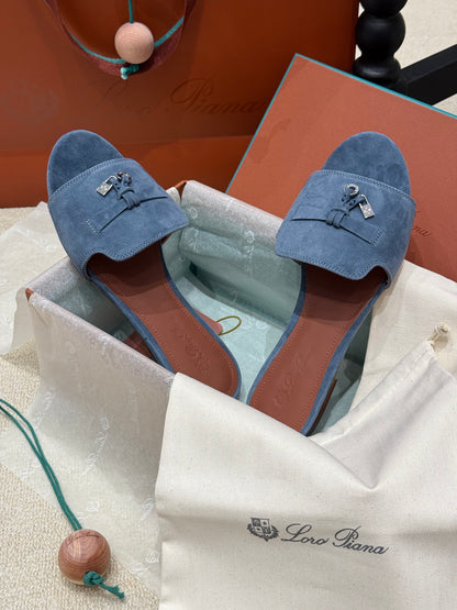 LORO P SUMMER CHARM SLIPPER