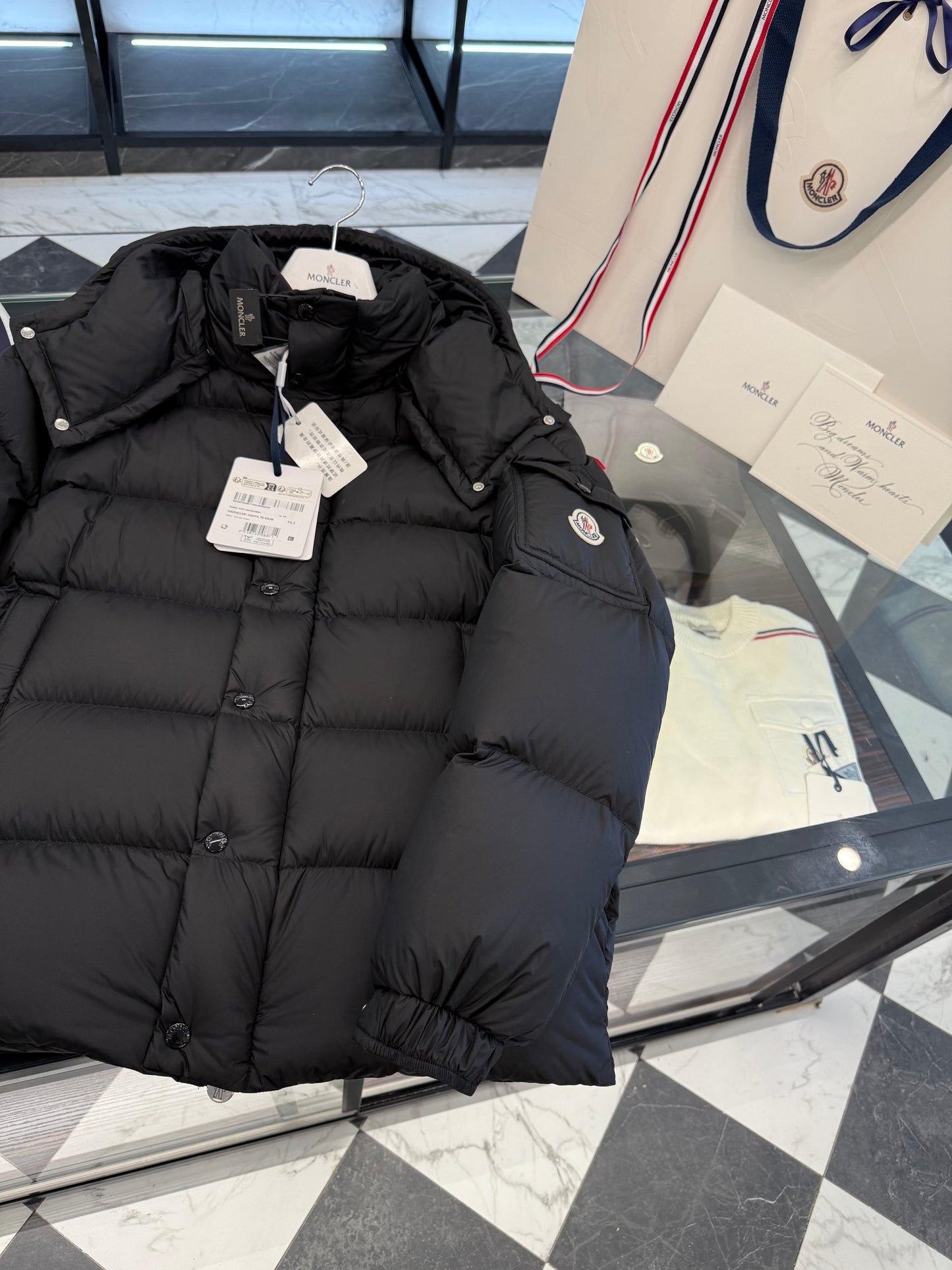 MONC VEZERE JACKET