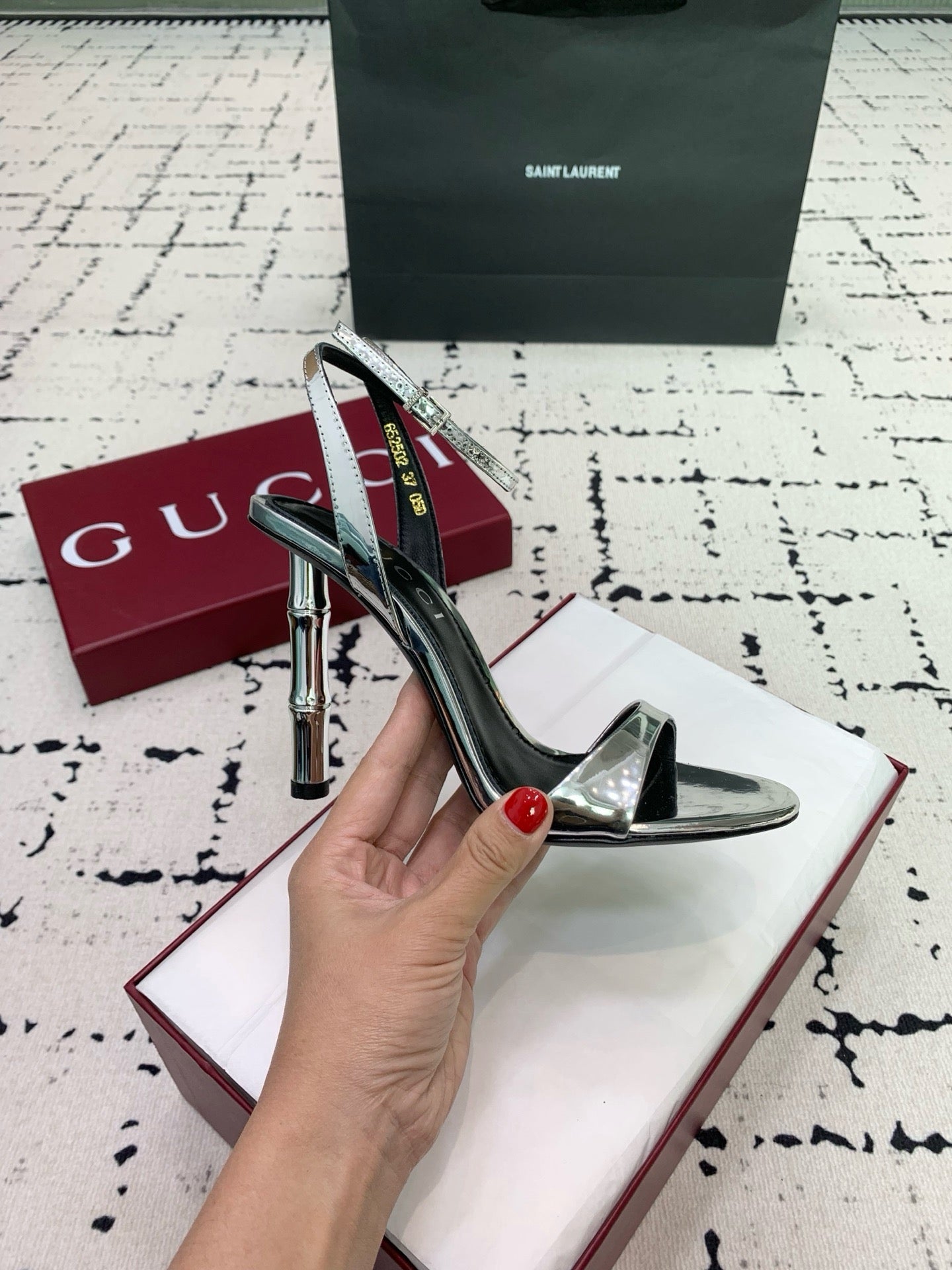 GG HEELS